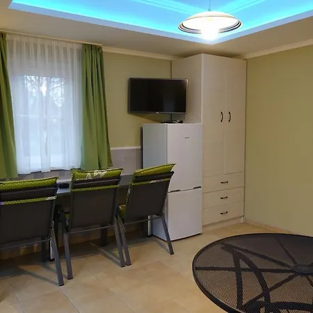 1a-b Apartment *